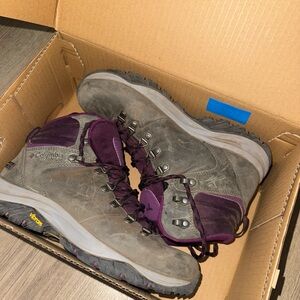 Columbia Women's Gray and Purple Winter Boots